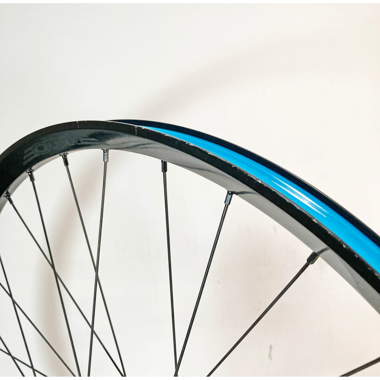 Halo BLEM Gravitas 27.5" Boost Front Wheel 32h Blk