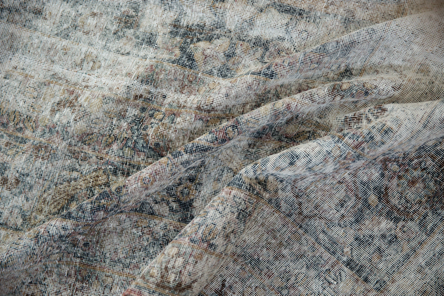 8.5x13.5 Antique Distressed Kerman Carpet