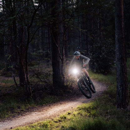 RAY 1600B Bicycle Light