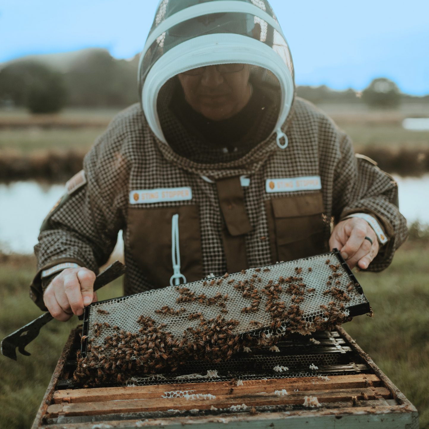 Professional Three Layer Ventilated Beekeeping Jacket