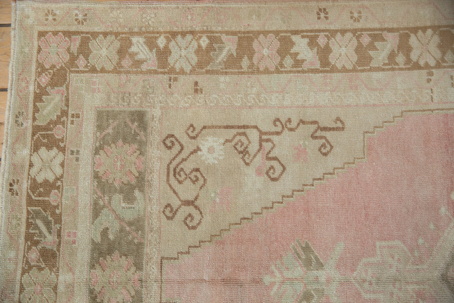 4x7.5 Vintage Distressed Oushak Rug