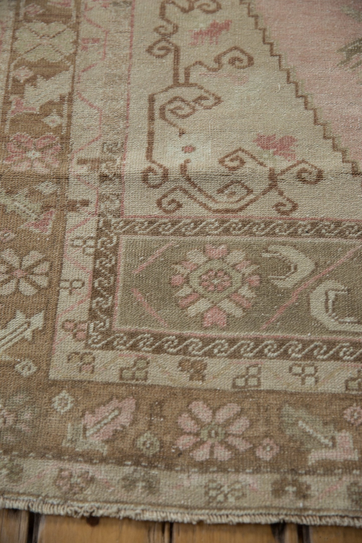 4x7.5 Vintage Distressed Oushak Rug