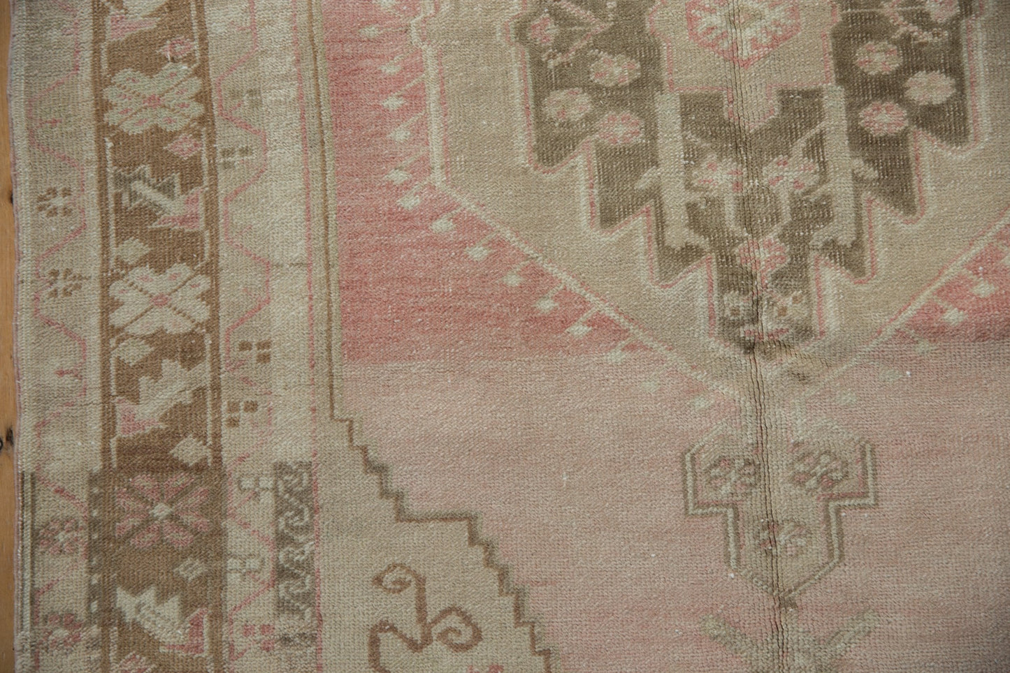 4x7.5 Vintage Distressed Oushak Rug