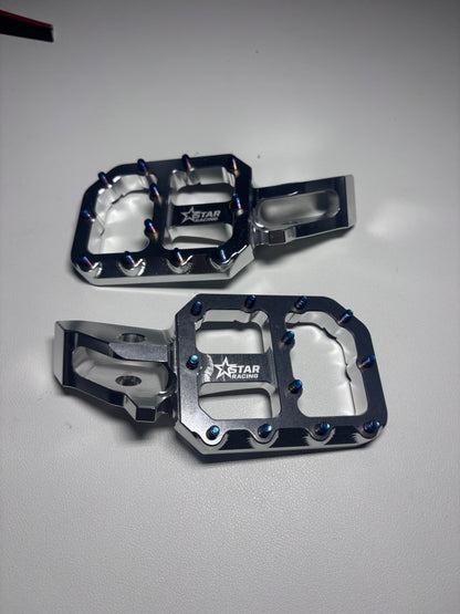 Ultra bee titanium pegs