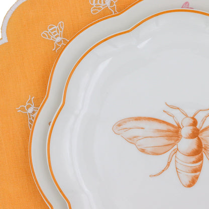 Bumble Homecoming Scalloped Starter Plate - Case of 12 Plates (+3 Bonus Plates)
