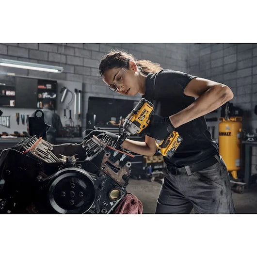 DEWALT DCF892B 20V MAX* XR® 1/2 in. Mid-Range Impact Wrench with Detent Pin Anvil (Tool Only)
