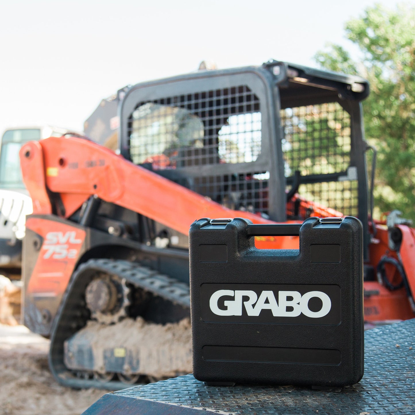 GRABO Pro Cordless Suction Gripster 375 lb Kit with Hardshell Case