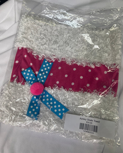 Ashley Skate Towel