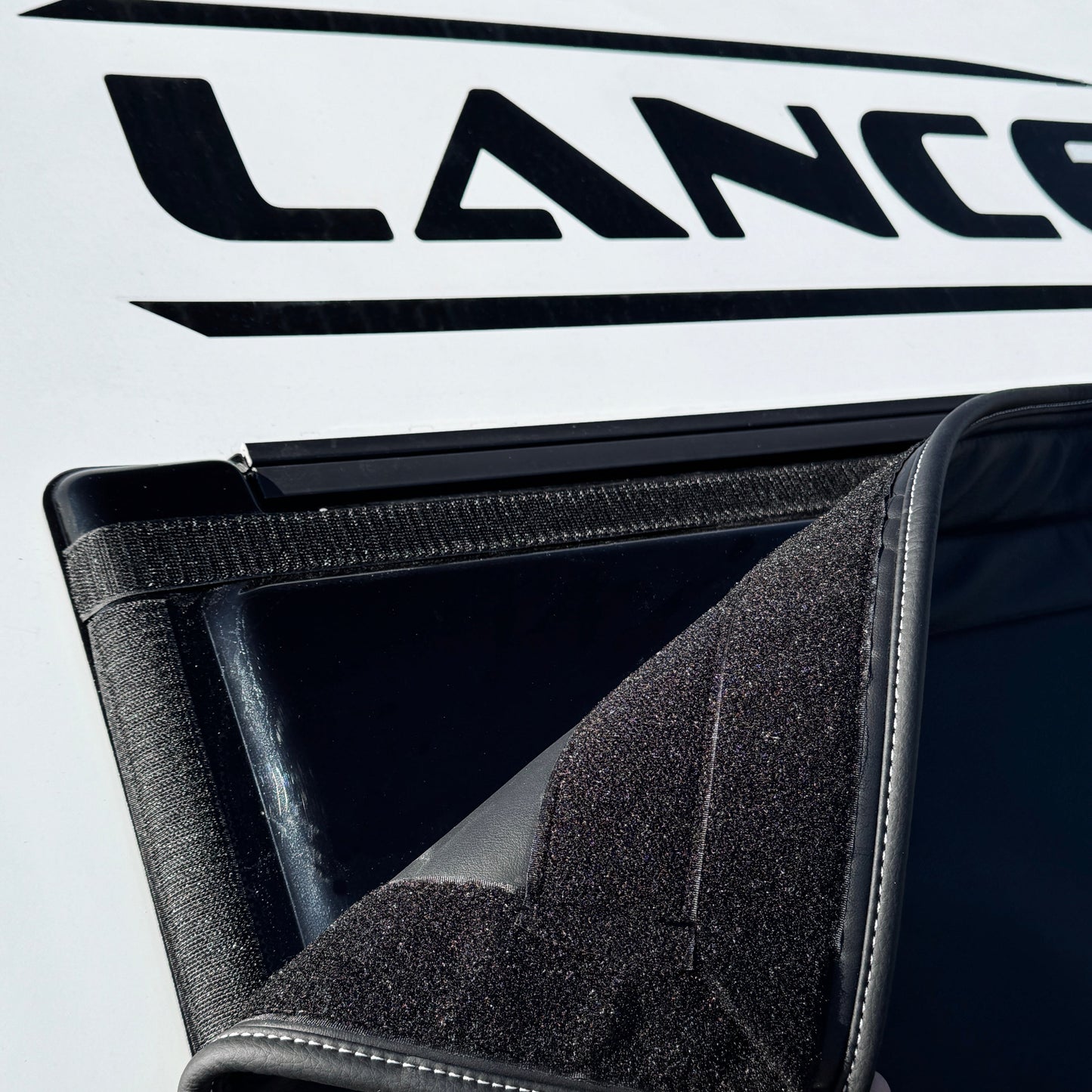 RV Shady for Lance 2022-2026 (Vertical Acrylic)