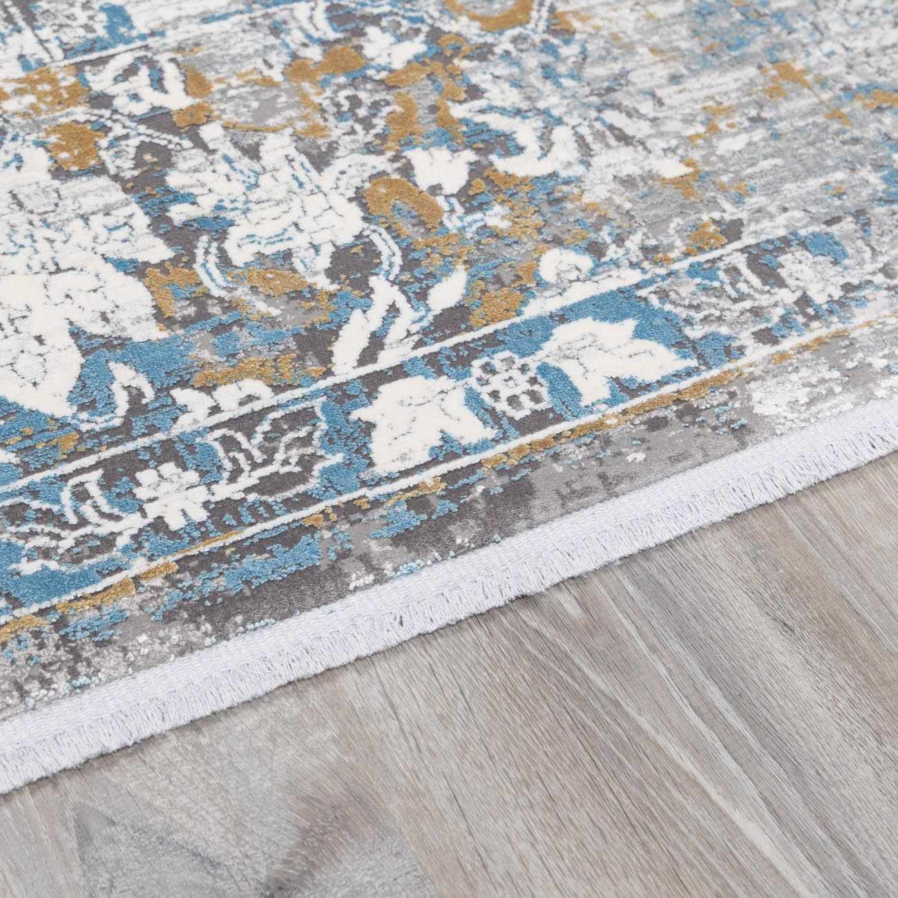 The Halcyra Faux Silk Rug