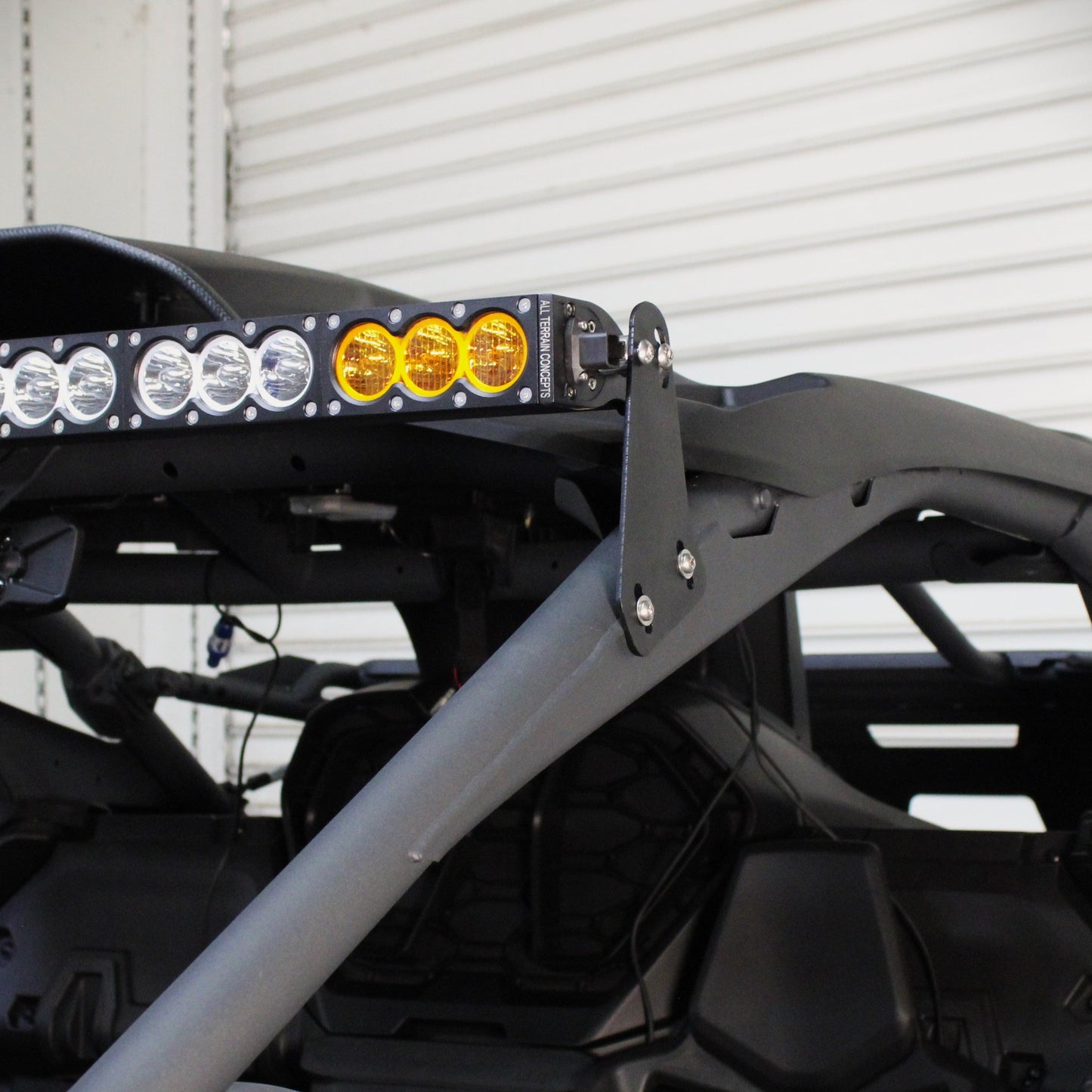 Can-Am Maverick R 50  Bracket