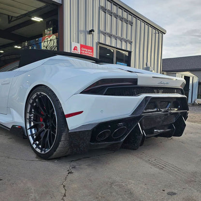 V Style Dry Carbon Fiber Rear Diffuser for Lamborghini Huracan LP 610