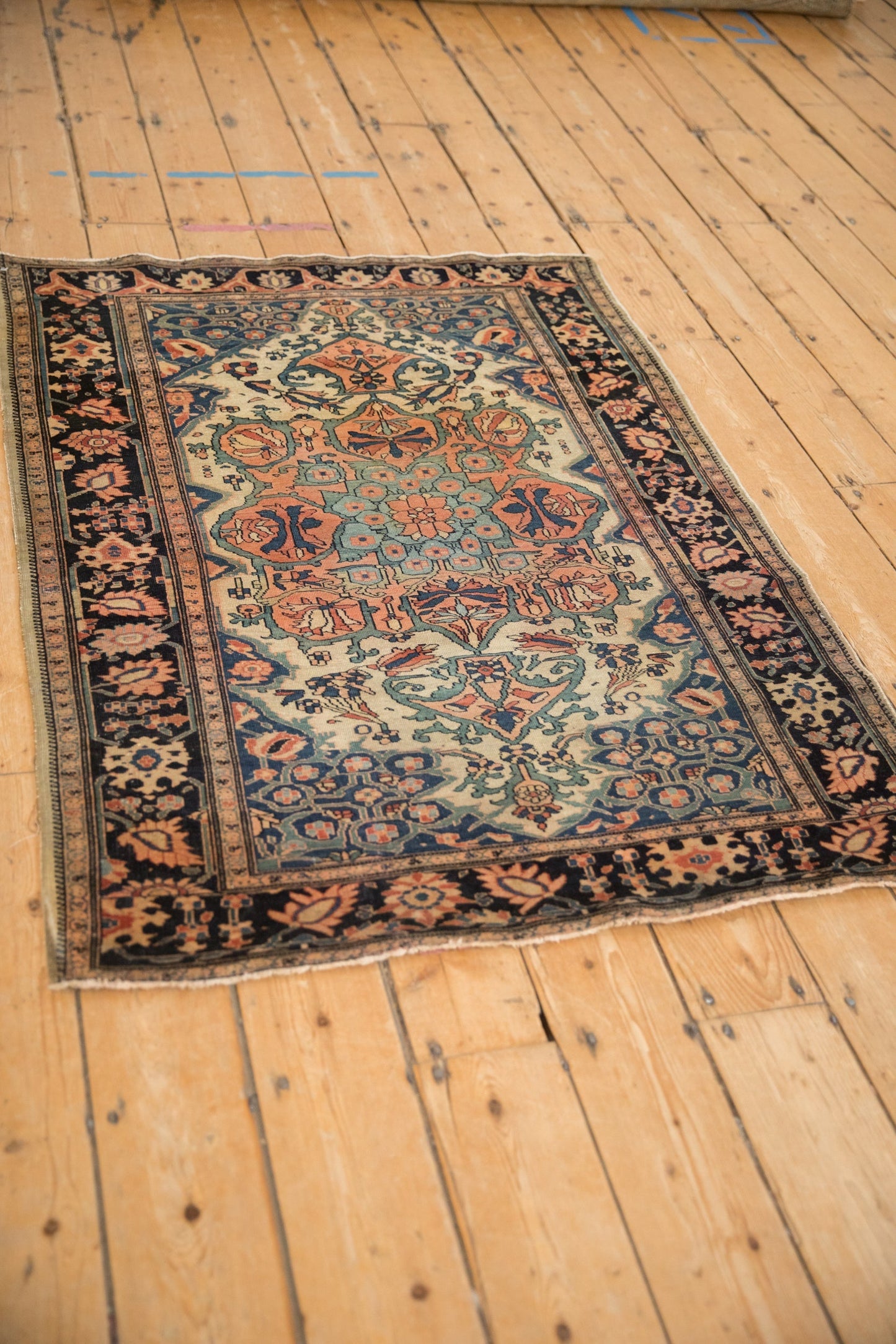 3.5x4.5 Antique Farahan Sarouk Square Rug
