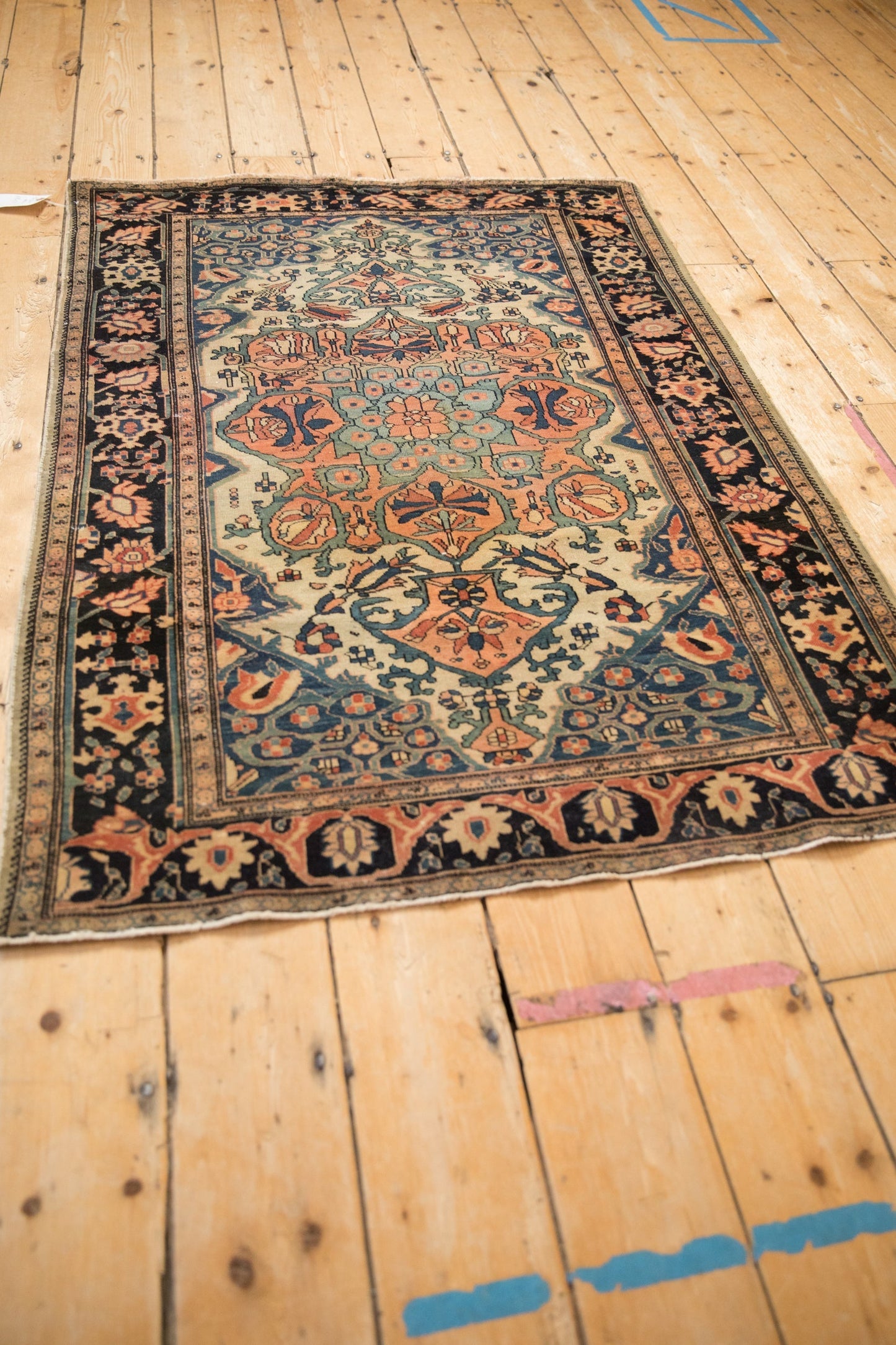 3.5x4.5 Antique Farahan Sarouk Square Rug
