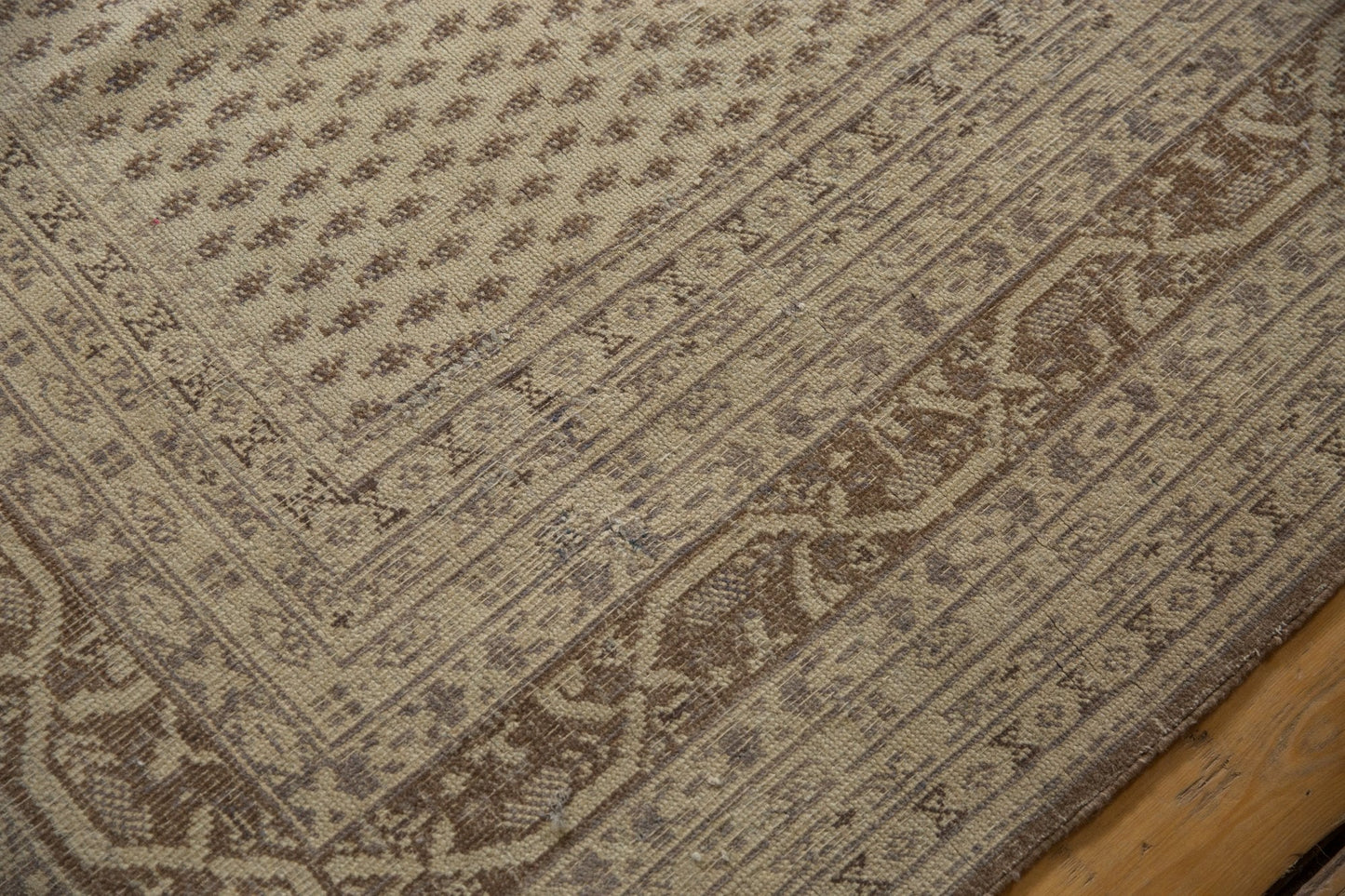 11x15 Vintage Distressed Sivas Carpet