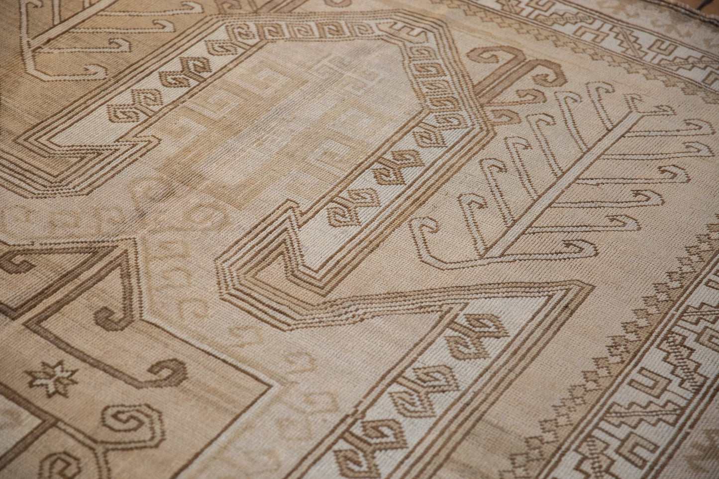 6x10.5 Vintage Distressed Kars Carpet