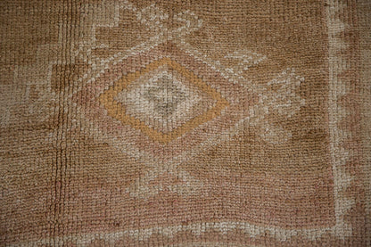 7.5x11 Vintage Distressed Kars Carpet