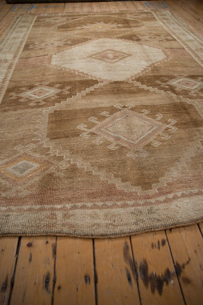 7.5x11 Vintage Distressed Kars Carpet