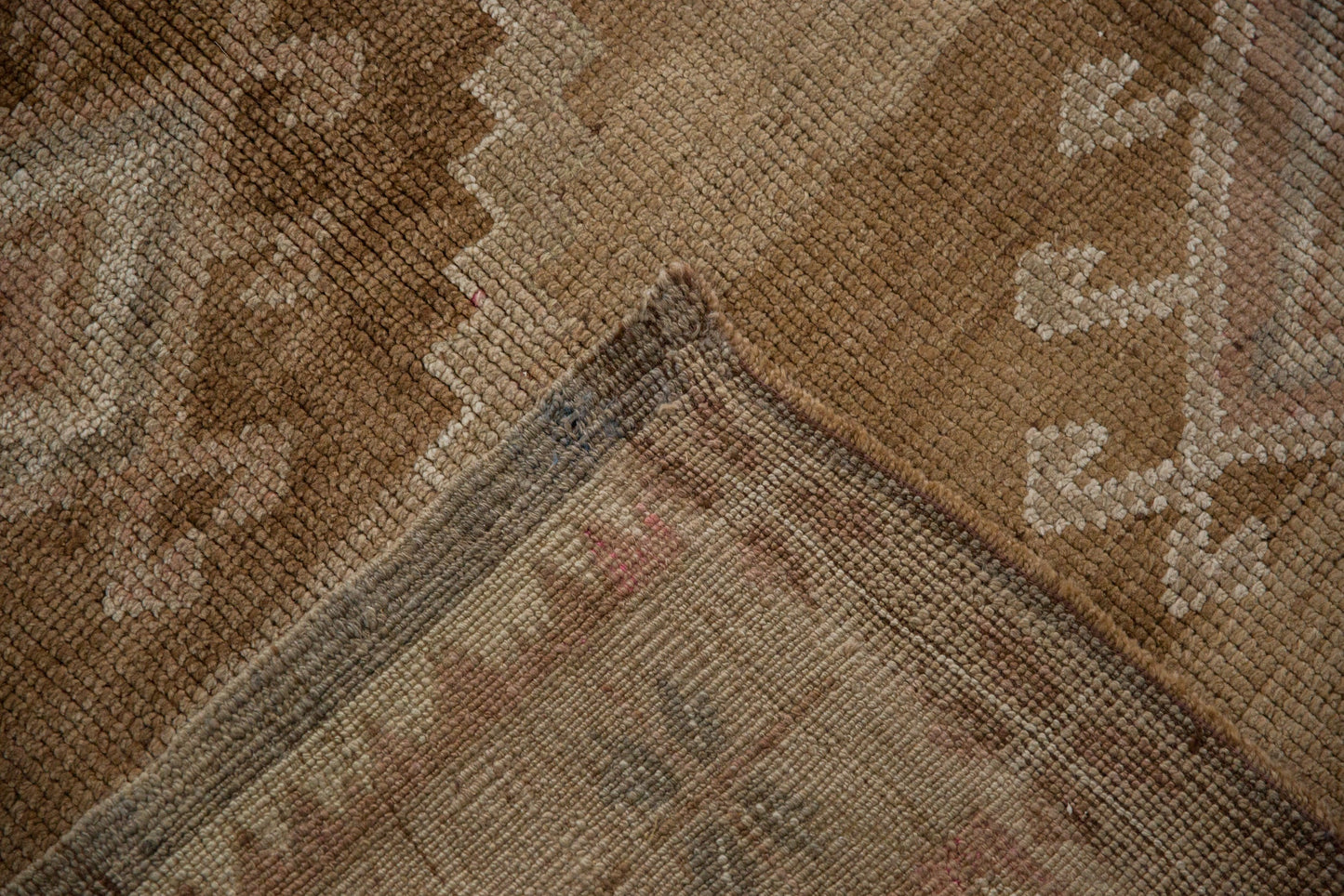 7.5x11 Vintage Distressed Kars Carpet