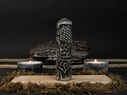 Hand-Carved Vidar Figurine – 14 cm (5.7 inches) Wooden Norse God of Vengeance Statue