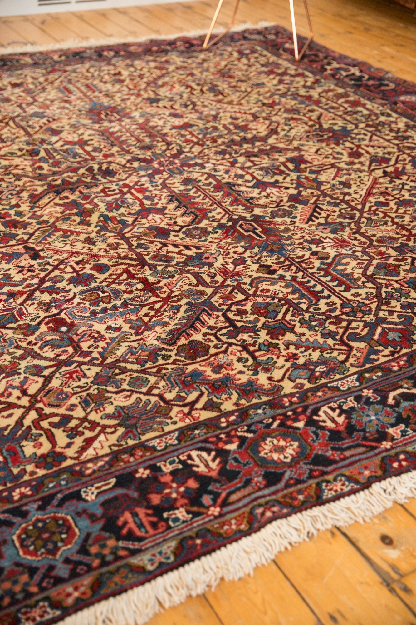 9.5x10 Vintage Mehrivan Square Carpet