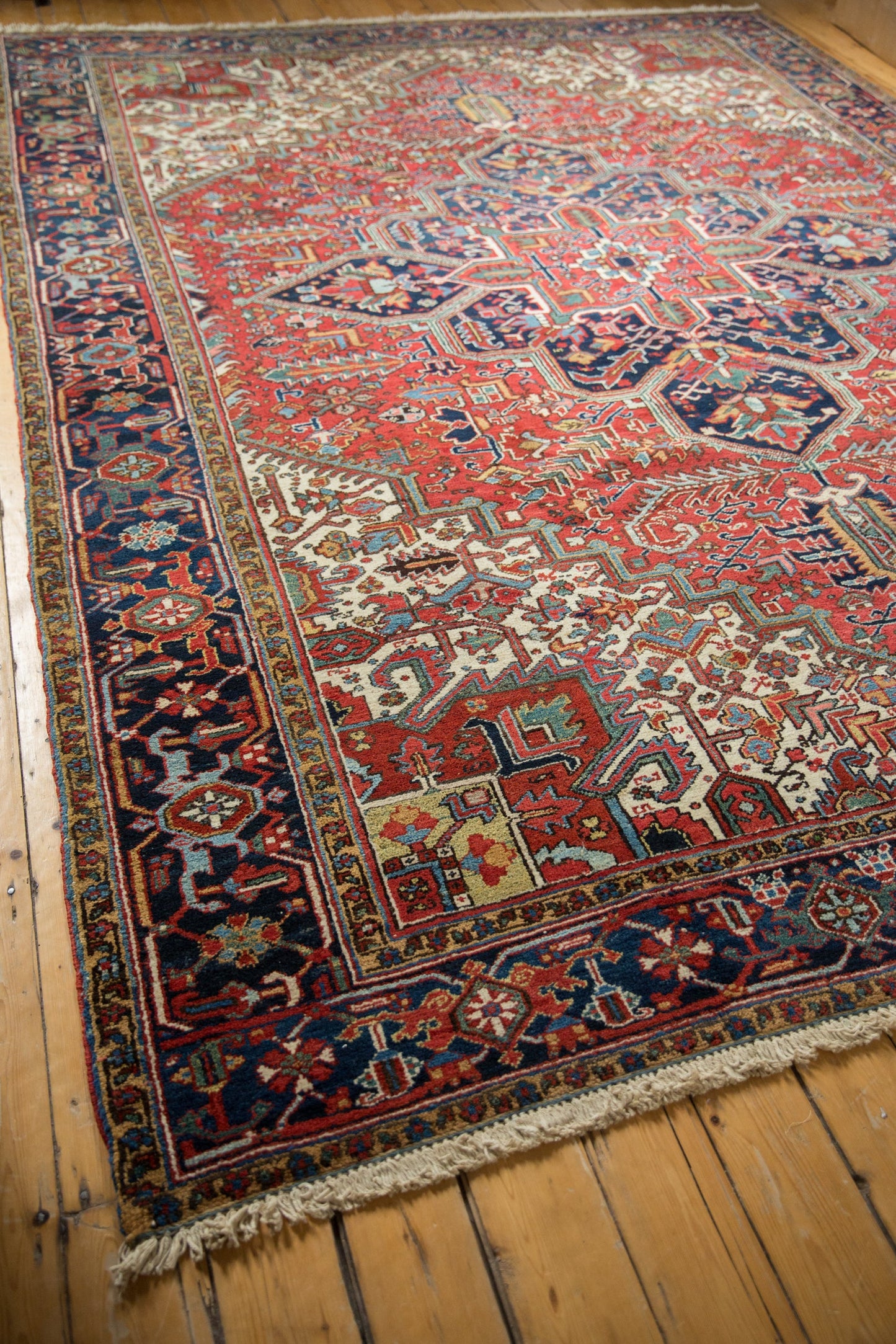 9.5x12.5 Vintage Mehrivan Carpet