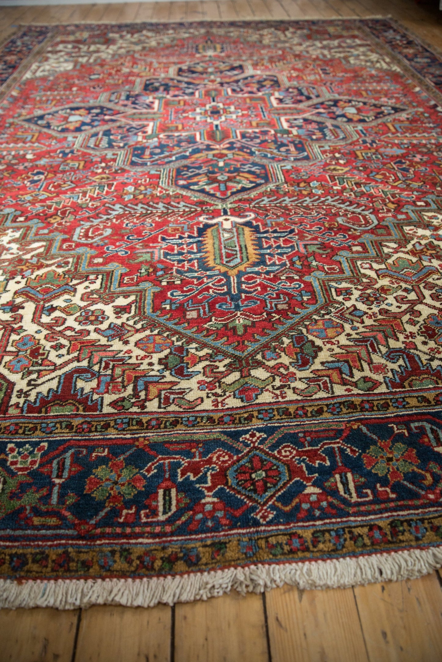 9.5x12.5 Vintage Mehrivan Carpet