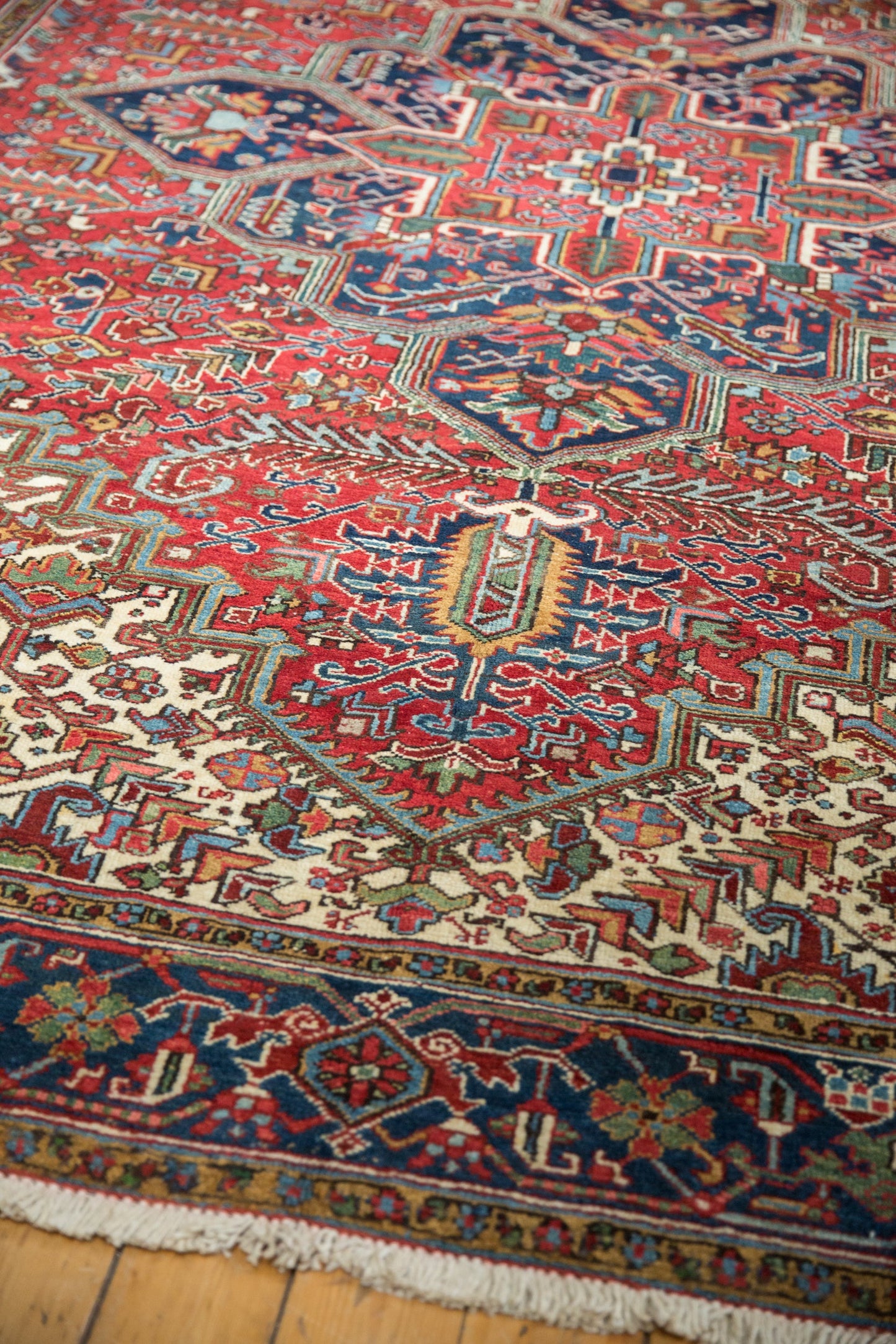 9.5x12.5 Vintage Mehrivan Carpet