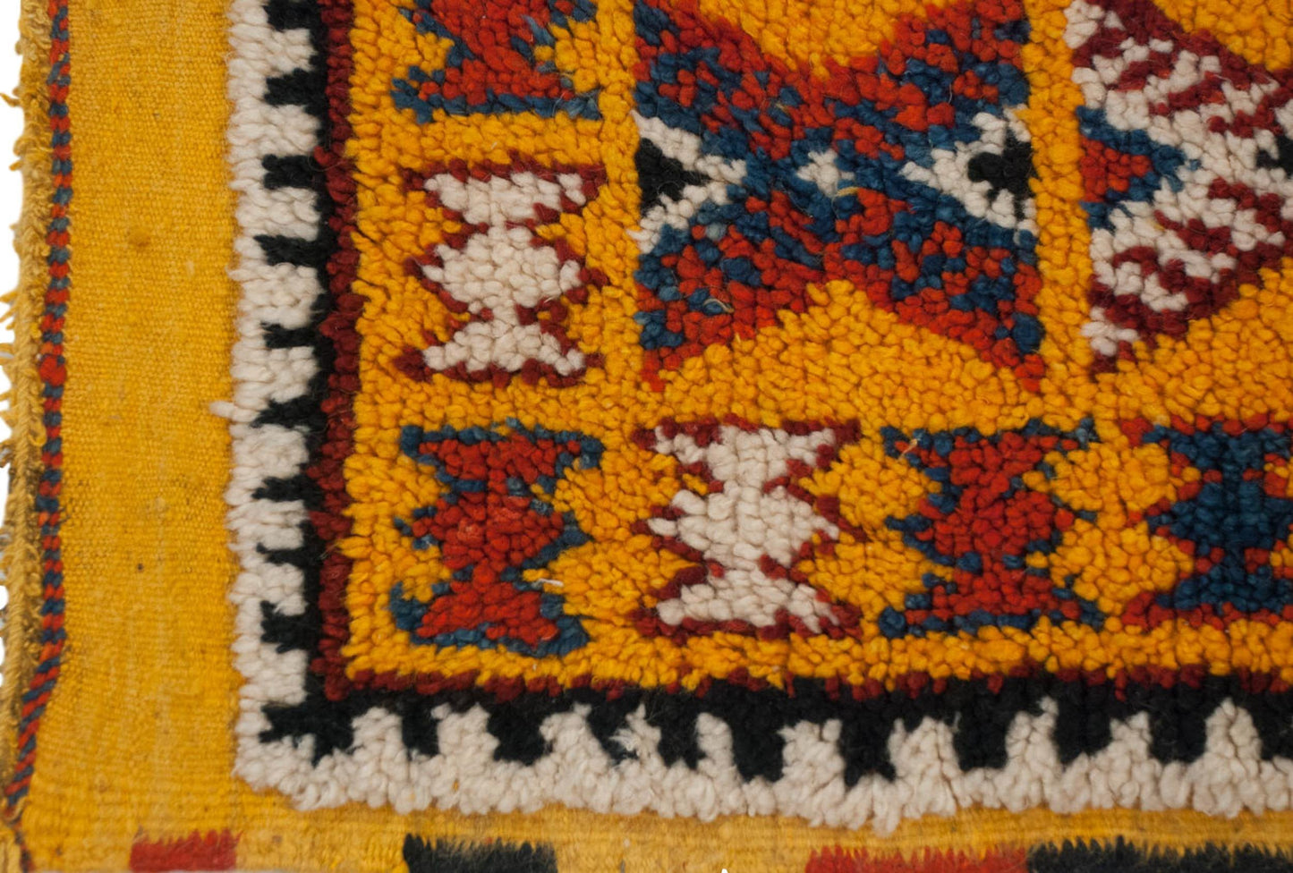3.5x4.5 Vintage Murat Square Rug
