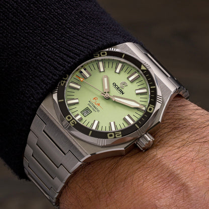 Ocean Crawler Bolt | Electric Reef — Mantis | Limited Edition