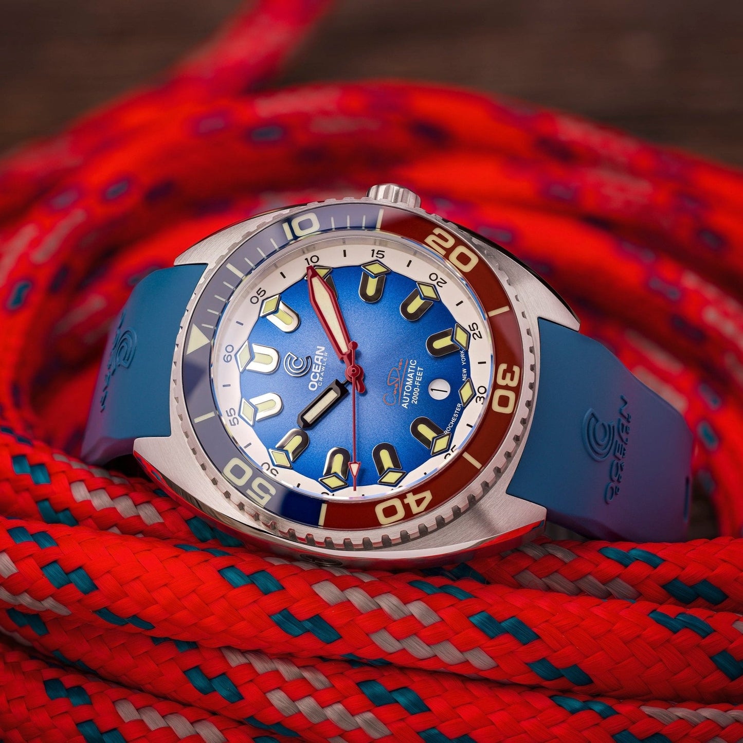 Ocean Crawler Core Diver - Blue/Red