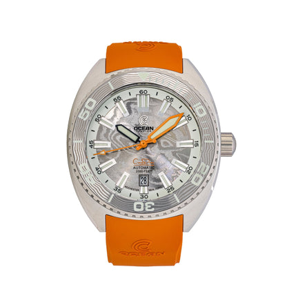 Core Diver - Damascus Steel - 2 Straps Included!
