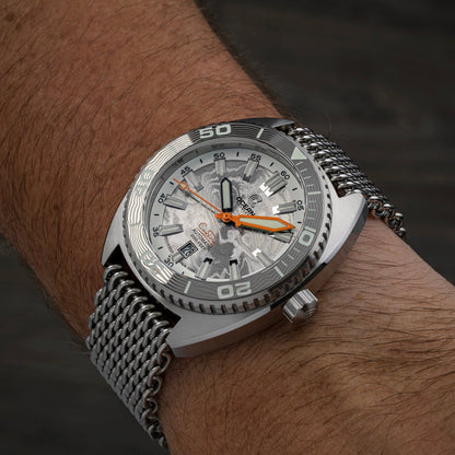 Core Diver - Damascus Steel - 2 Straps Included!