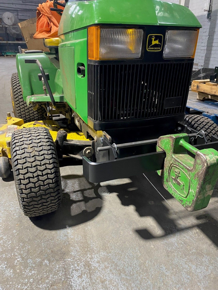 425/445/455 Front Weight Bracket