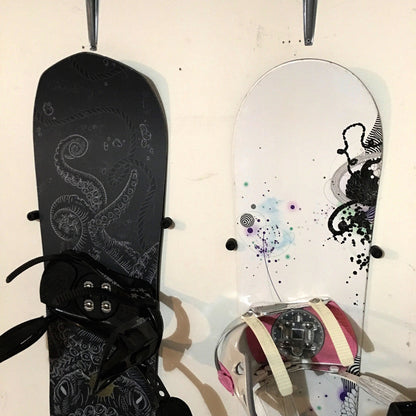 The Cinch Snowboard Display | Floating Rack | 1 Board