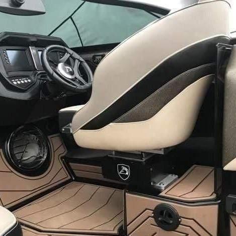 Centurion boat for RI and FI models: 4 inches seat/glove box  riser-lift.